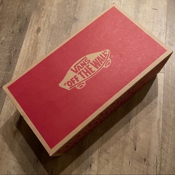 NIB Vans Asher Slip On Sneakers - Picture 7 of 10